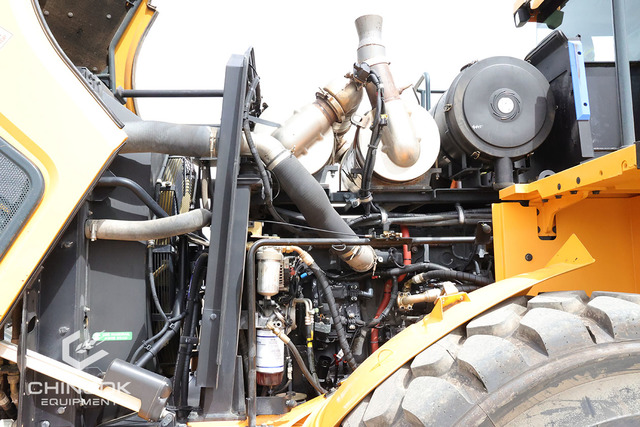 Used CE HL975 2018