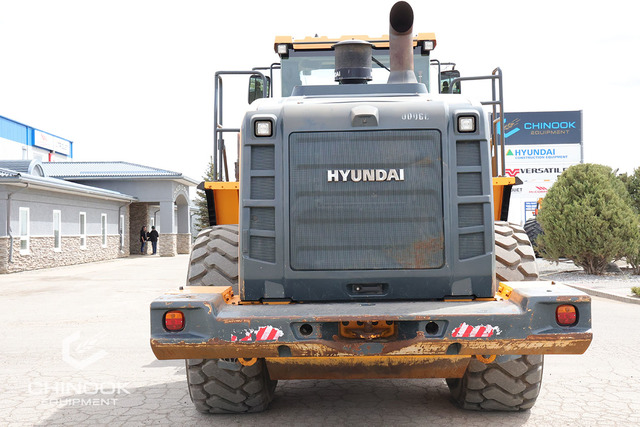 Used CE HL975 2018