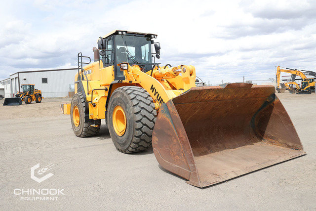 Used CE HL975 2018