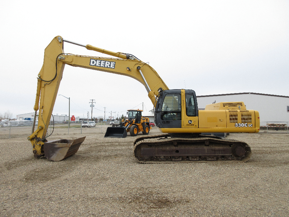 Used CE 330 CLC 2006