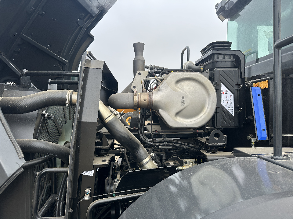Hyundai HL955AXT 2025
