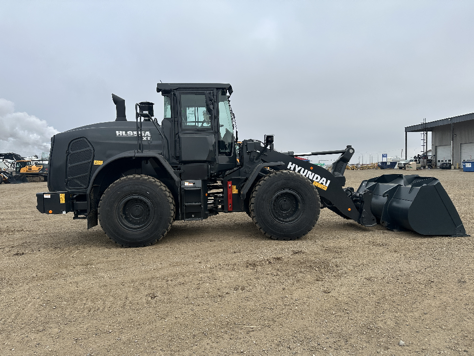 Hyundai HL955AXT 2025