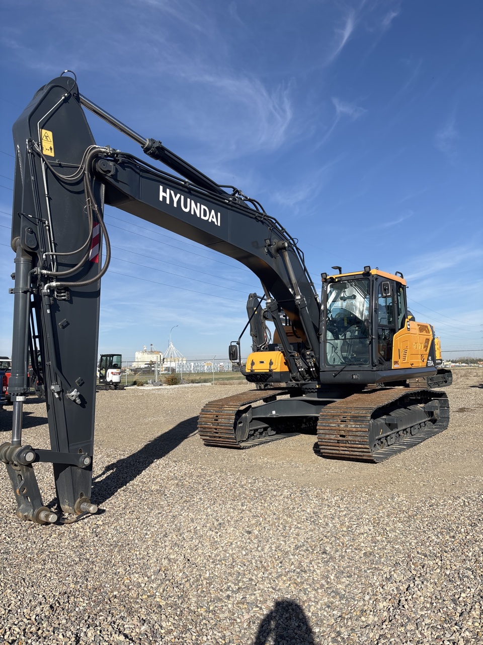 Hyundai HX220AL 2025