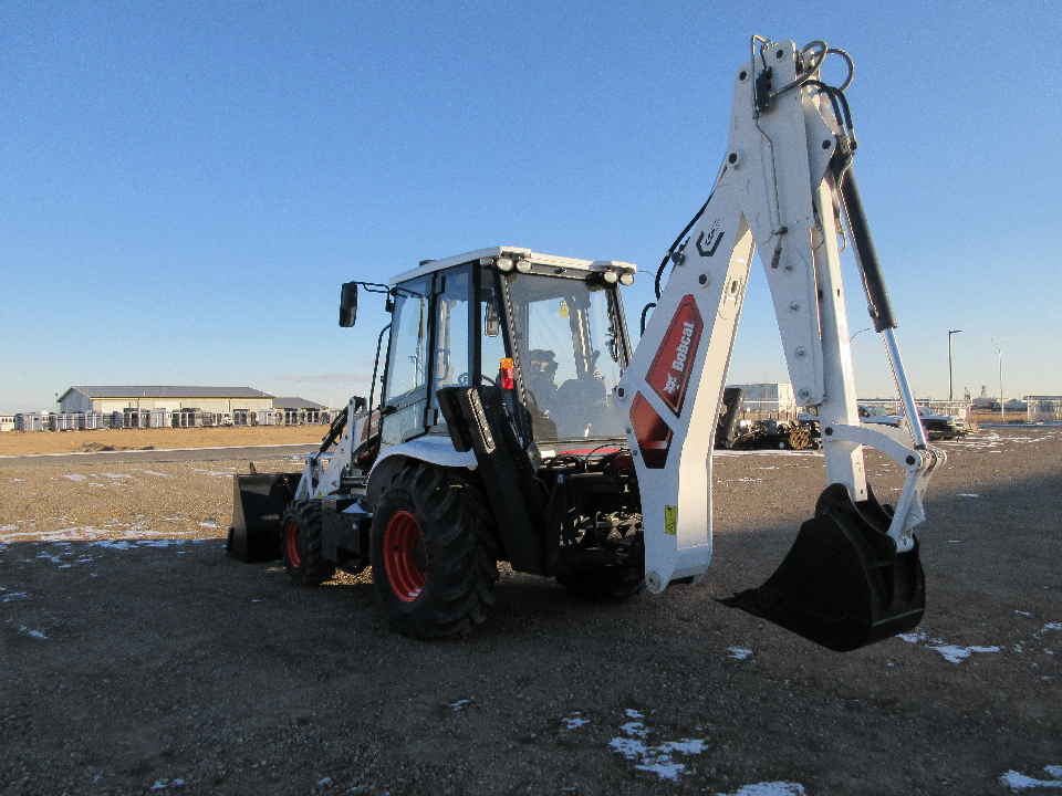 Bobcat B760 2025