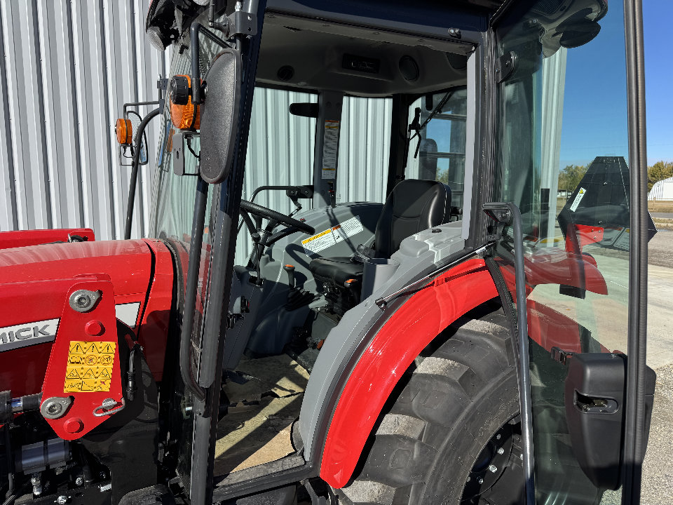 MCCORMICK X1.55C 2024