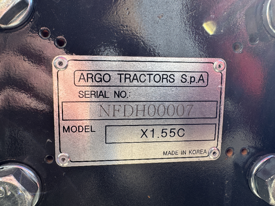 MCCORMICK X1.55C 2024