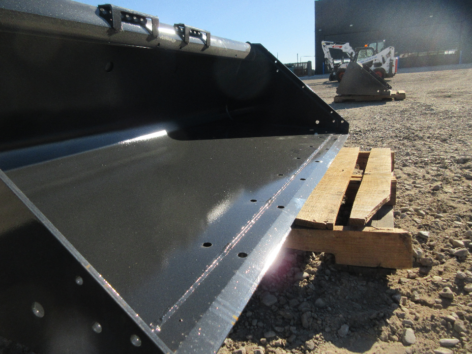 Bobcat Attach 80″ Heavy Duty Bucket 2025