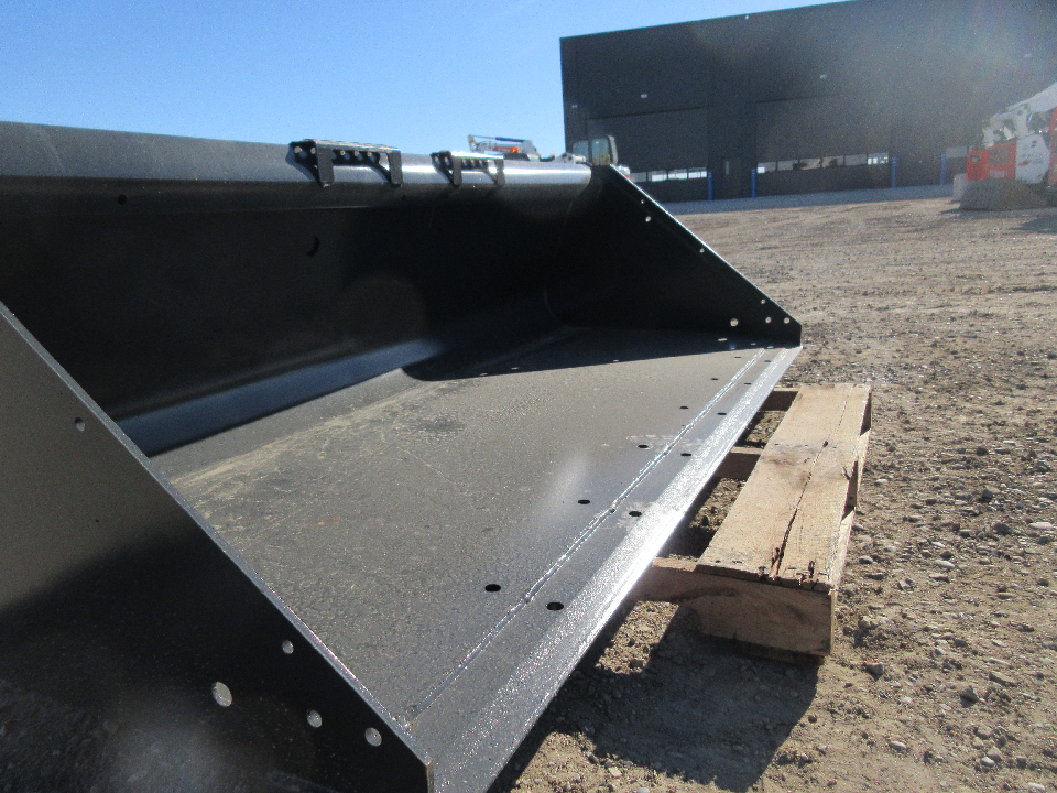 Bobcat Attach 80″ Heavy Duty Bucket 2025
