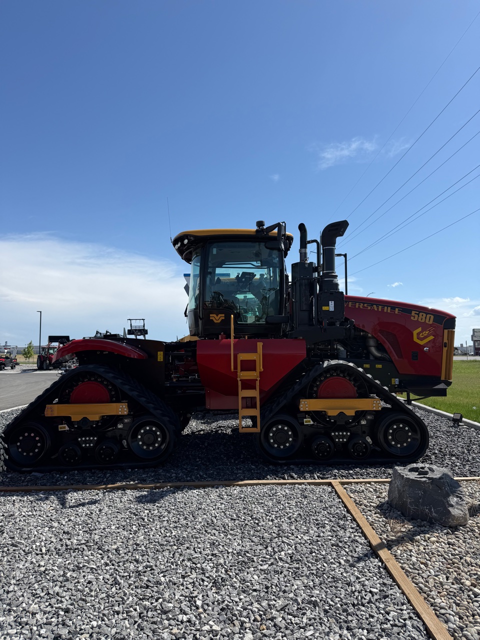 Versatile DT580 2026