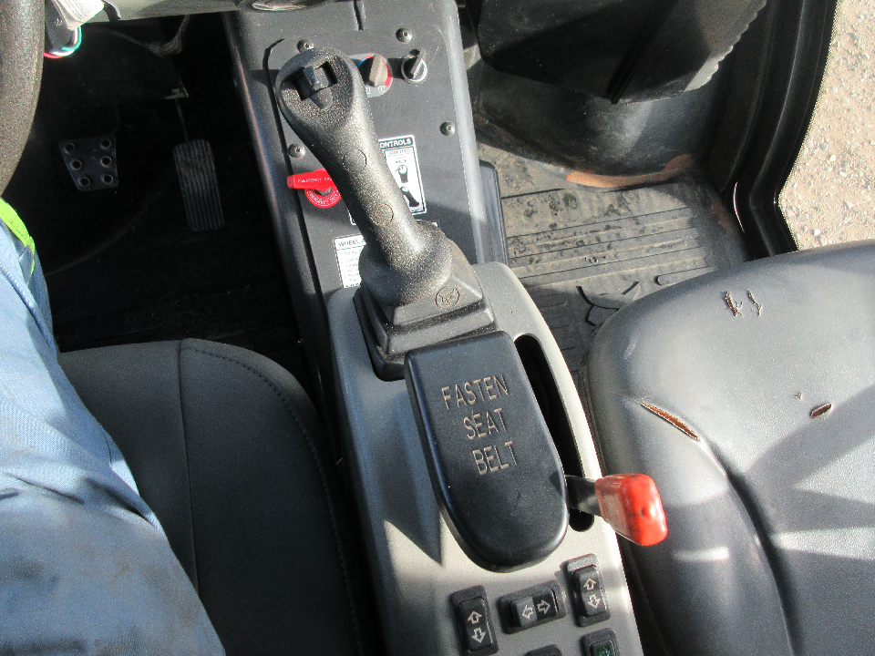 Used Compact 5600 2006