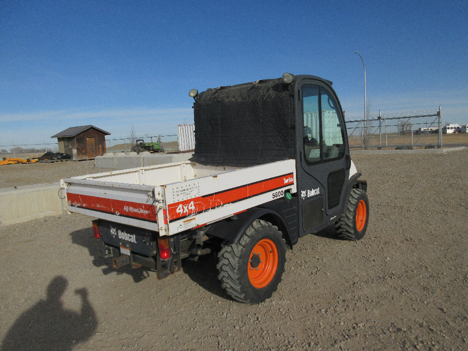 Used Compact 5600 2006