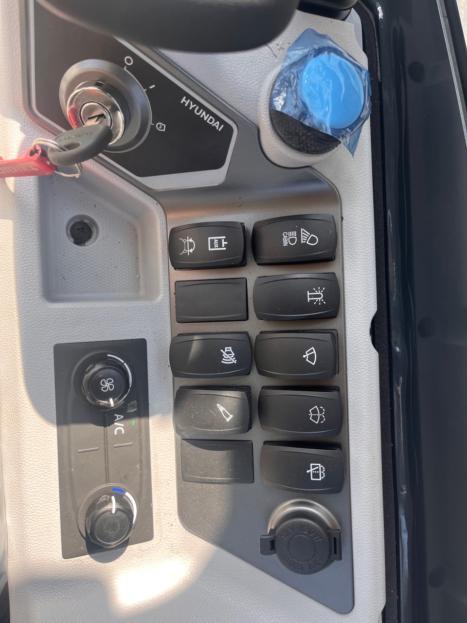 Hyundai HX35AZ 2026