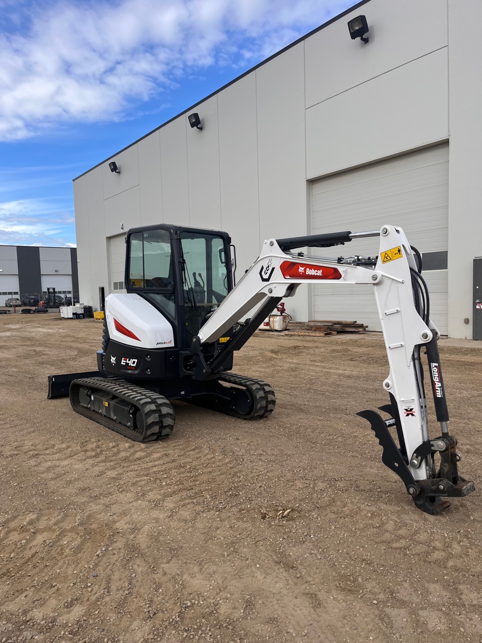 Bobcat E40 2026