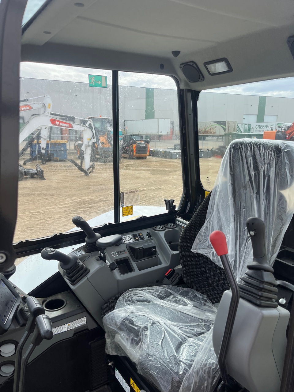 Bobcat E48 2025