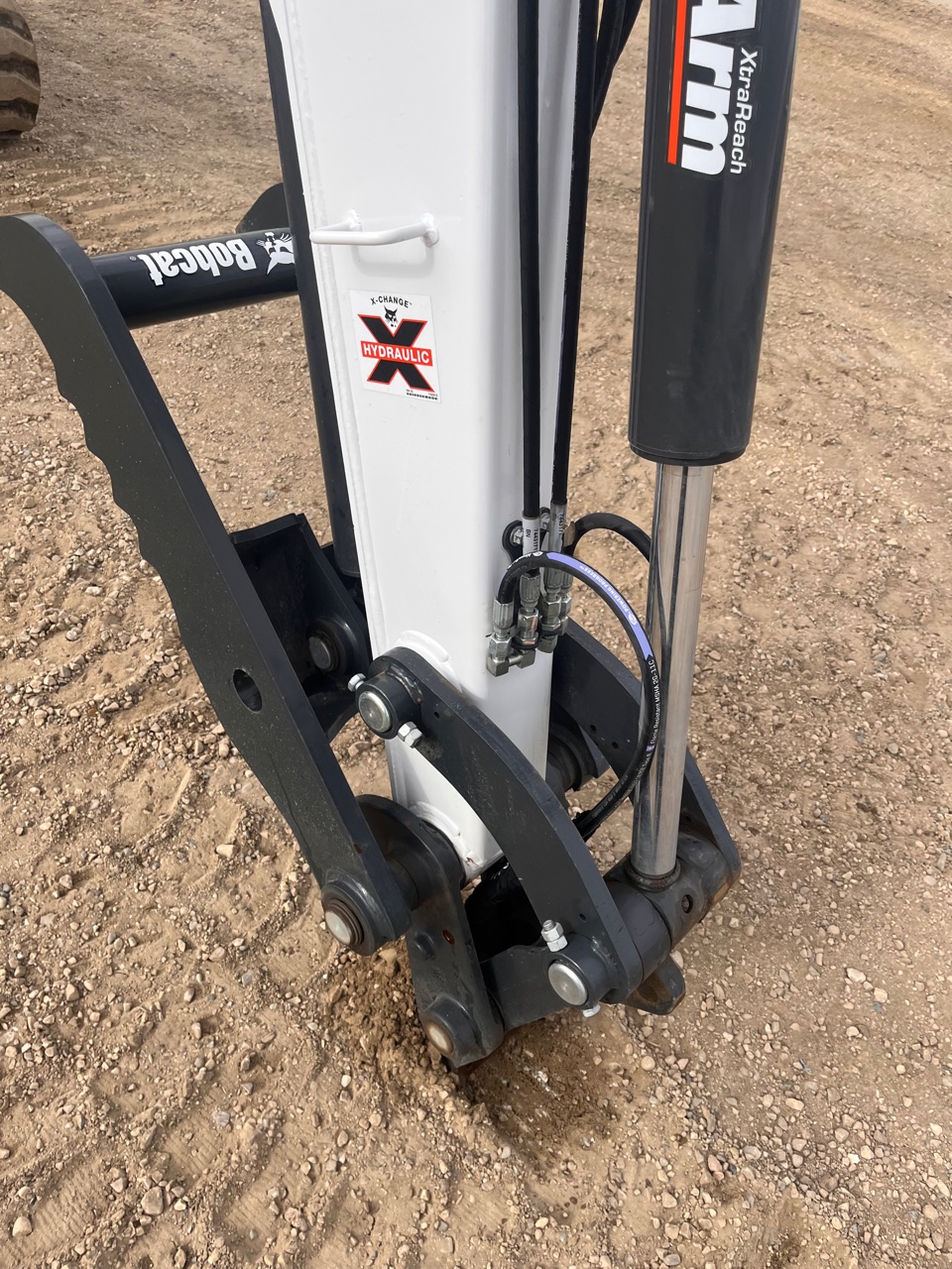 Bobcat E48 2025