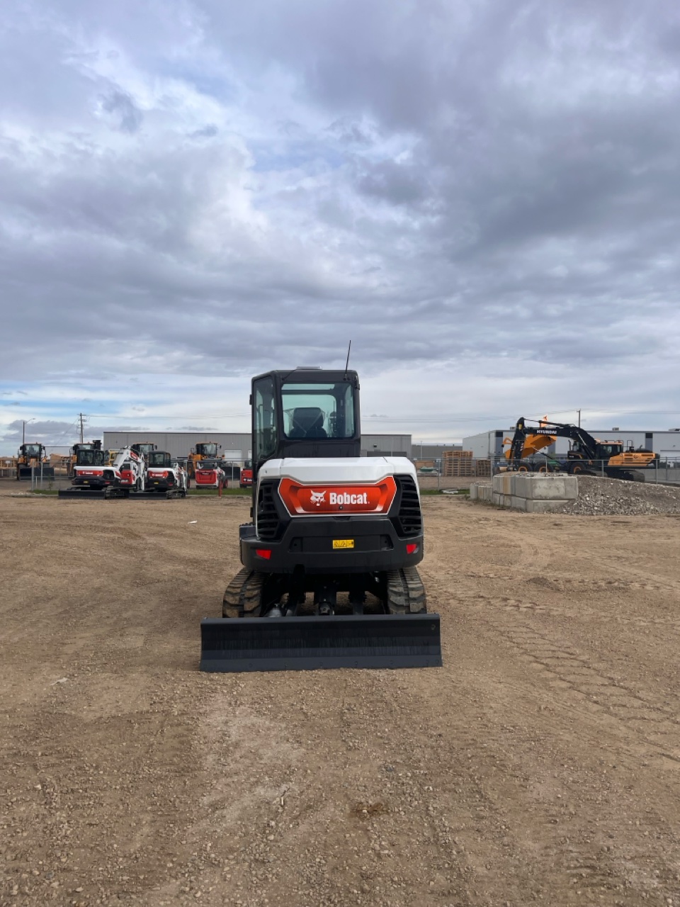Bobcat E48 2025