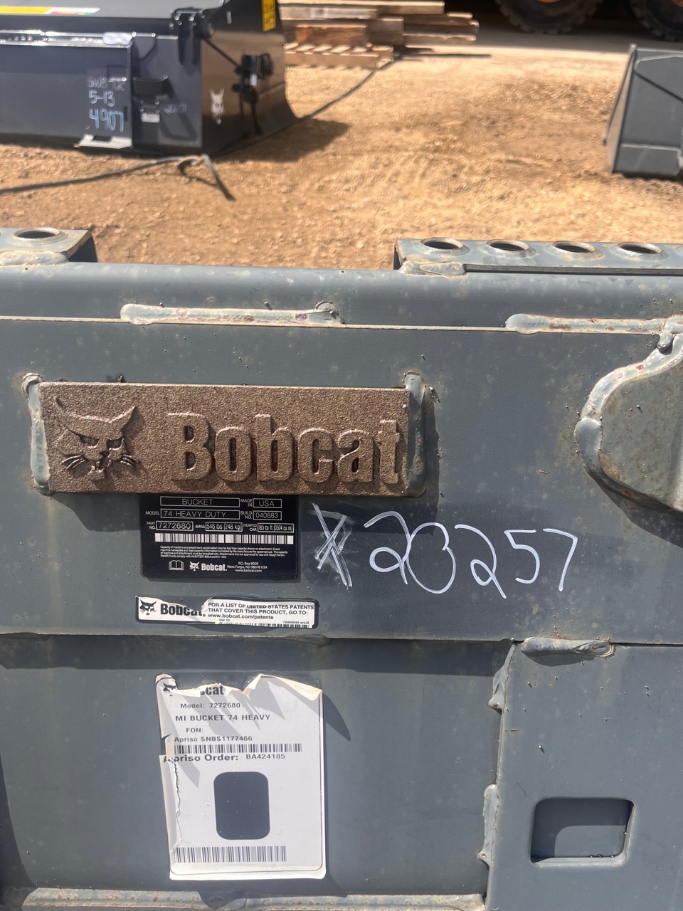Bobcat Attach 74″ Heavy Duty Bucket 2023